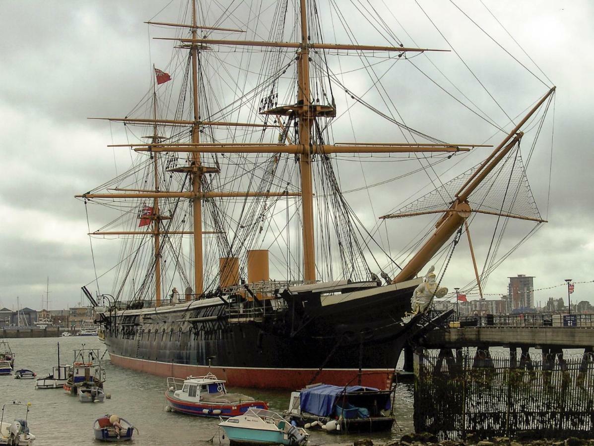 City Centre Apartment Portsmouth Luaran gambar